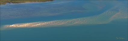 Sand Patterns - Great Sandy Strait - Fraser Island - QLD (PBH4 00 17801)